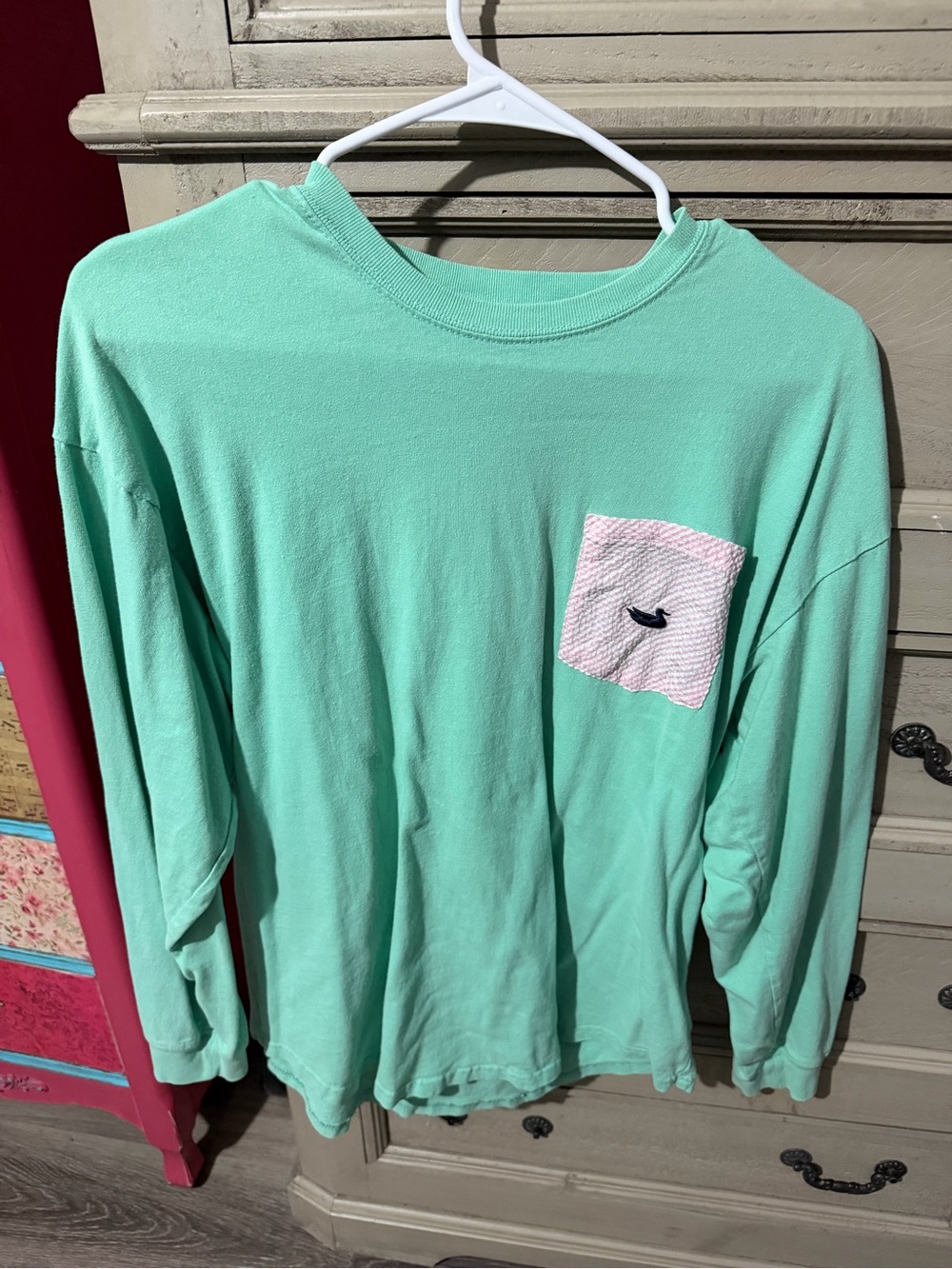 Southern Marsh Kids Long-Sleeve Tee in Mint with Pink Pocket